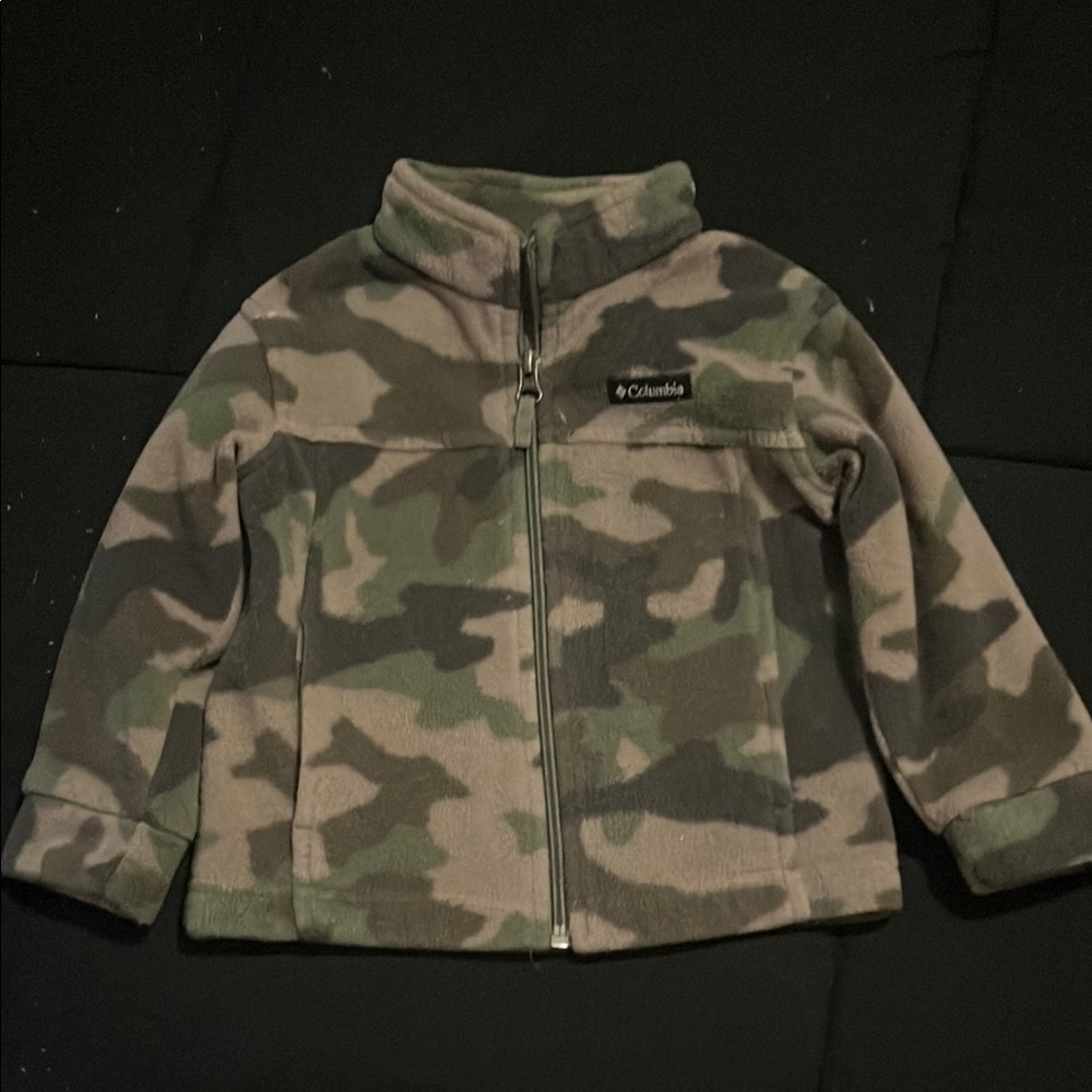 Columbia Green and Brown Camo Fleece Jacket
